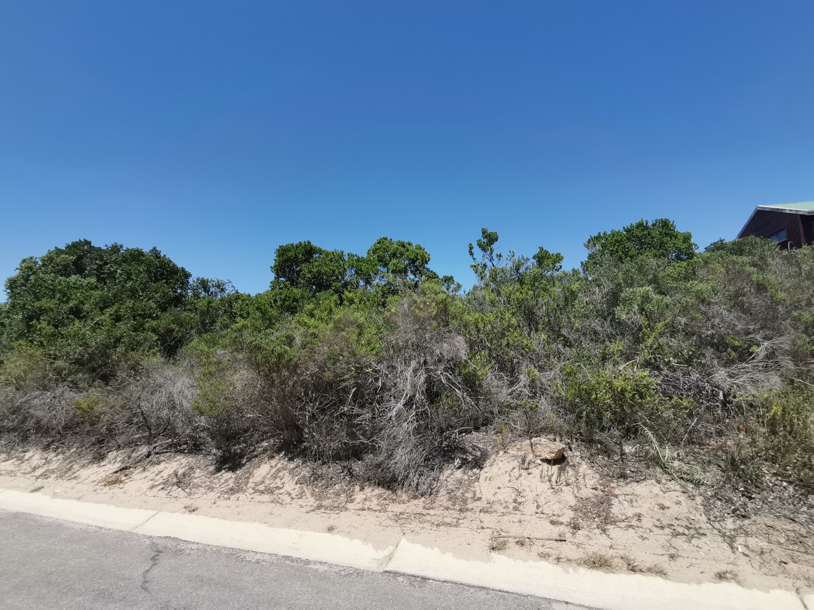 Land,For Sale,1033